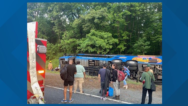 27 suffer minor injuries after bus rolls on I-95 in Maryland