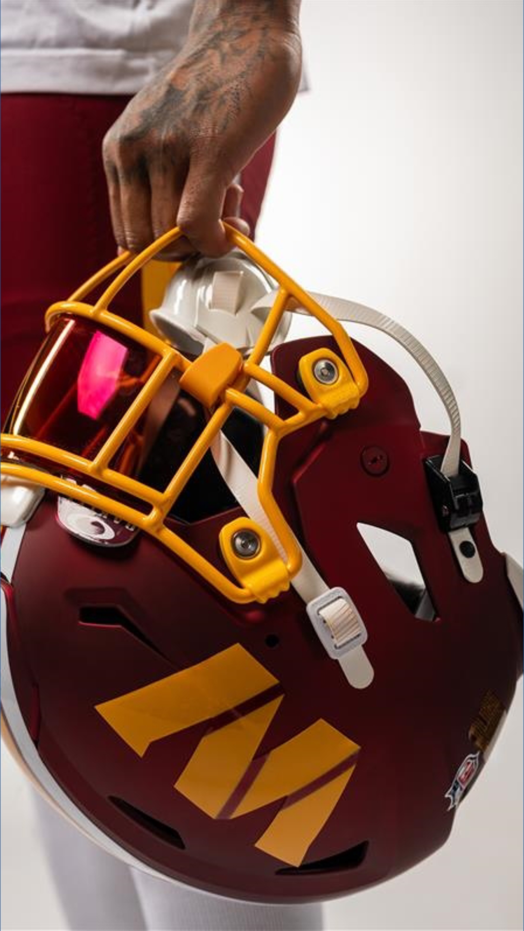 Commanders revive 1980s look with new uniforms | wusa9.com