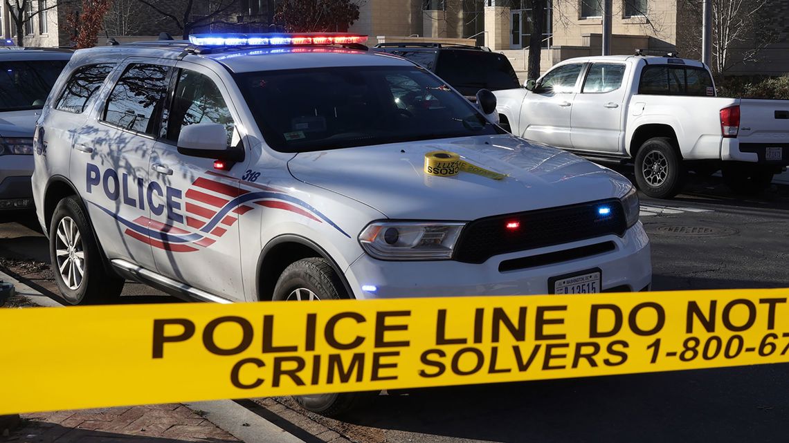 Three men robbed and hurt a victim in NE DC - Vimarsana News