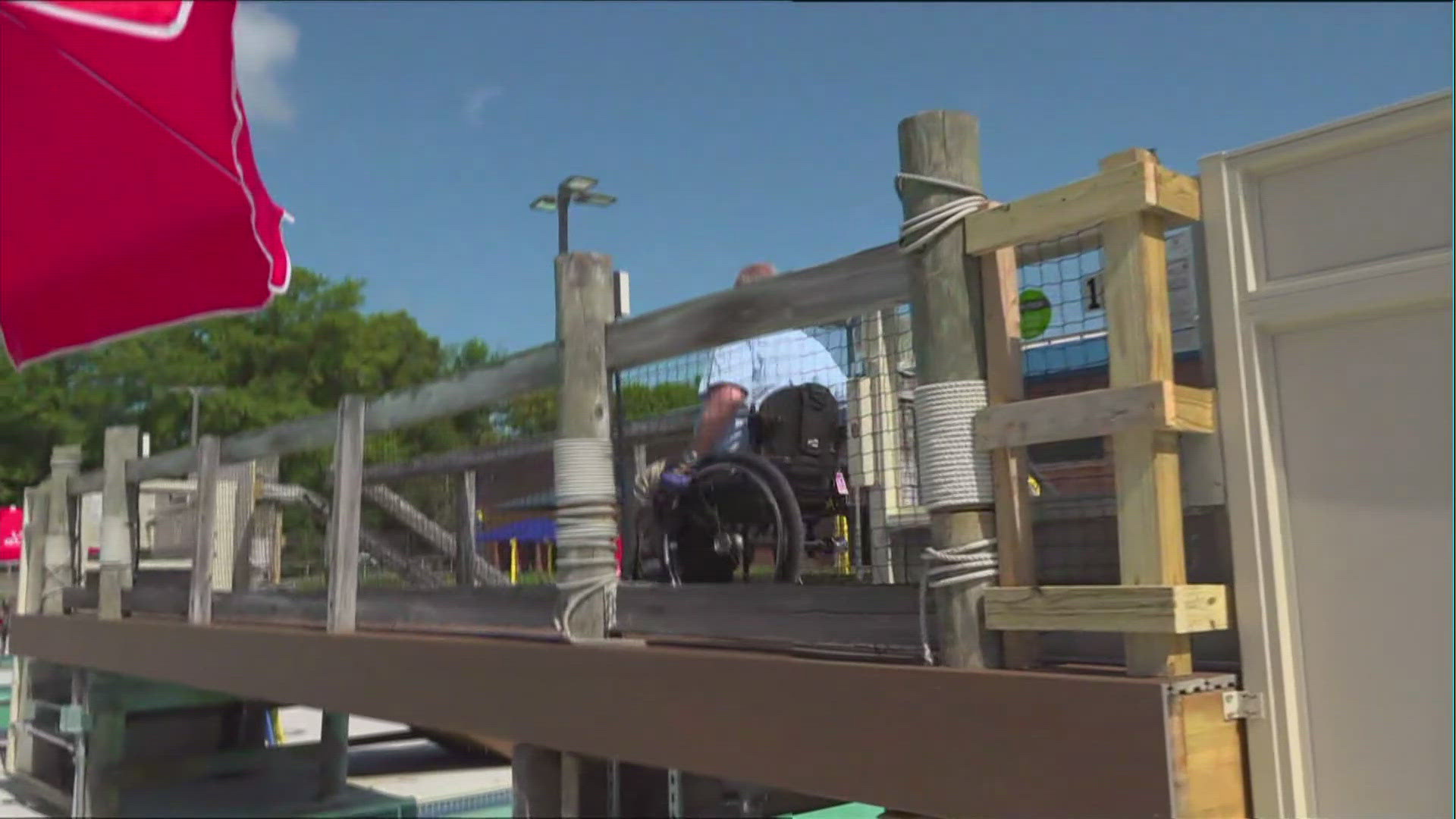 There is now an elevator to the lagoon area. 