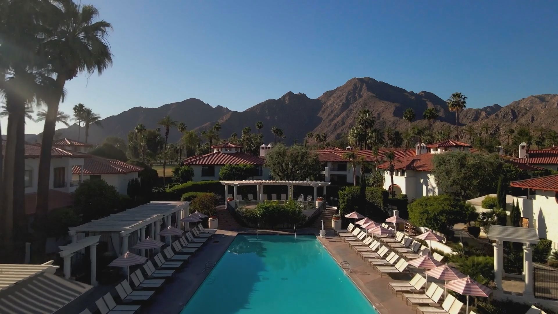 Sponsored by: The Travel Mom. Emily Kaufman shares breaking news about a new non-stop flight to Palm Springs from DC and why it's the perfect Fall/Winter destination