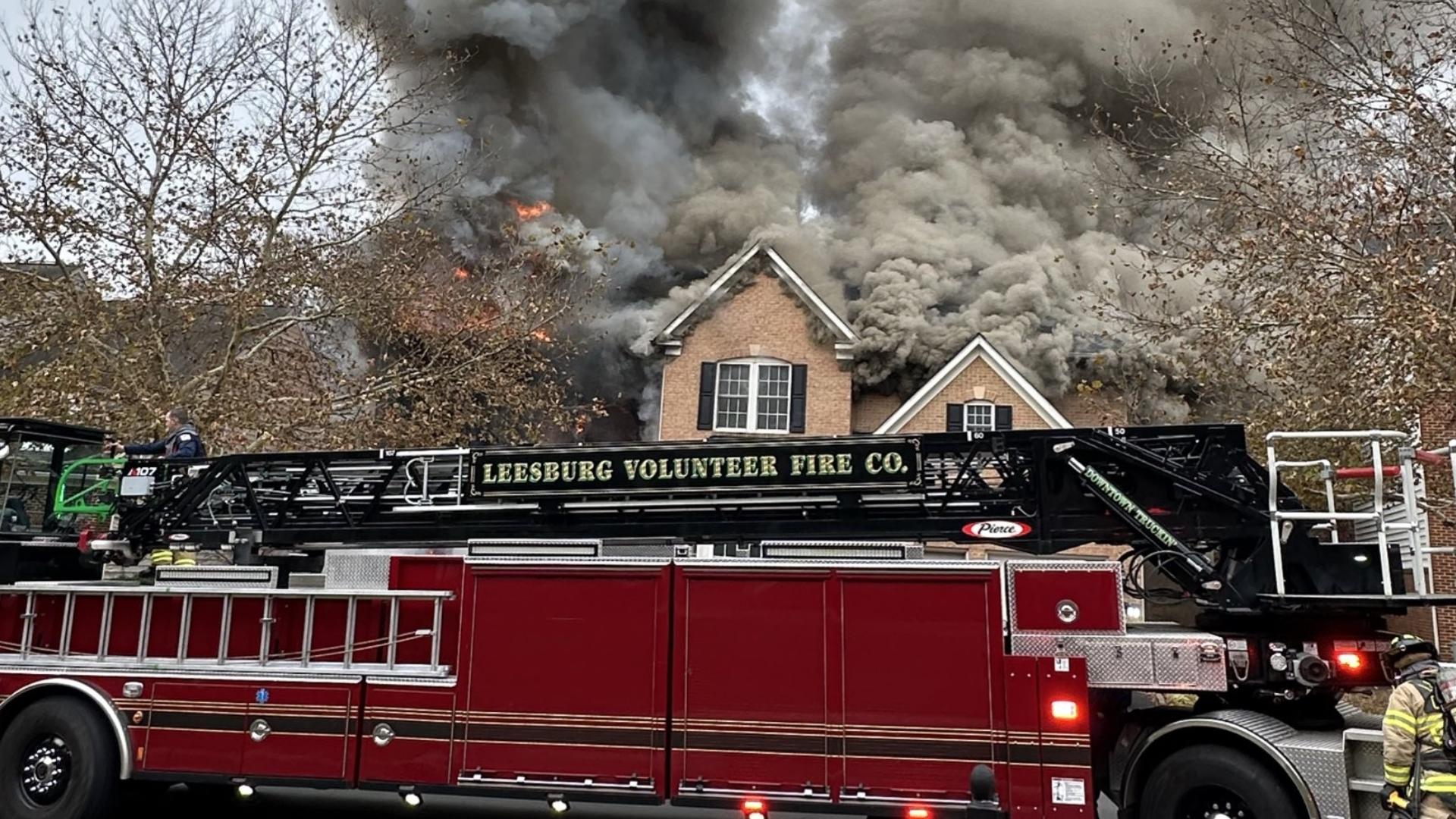 Loudoun County firefighter, civilian hurt in house fire | wusa9.com