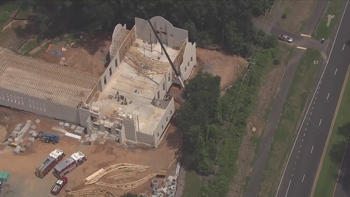 3 hospitalized after building collapse in Fairfax County | wusa9.com