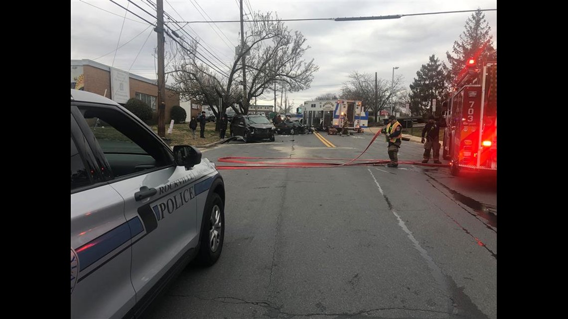 Two people hospitalized after Montgomery County crash | wusa9.com