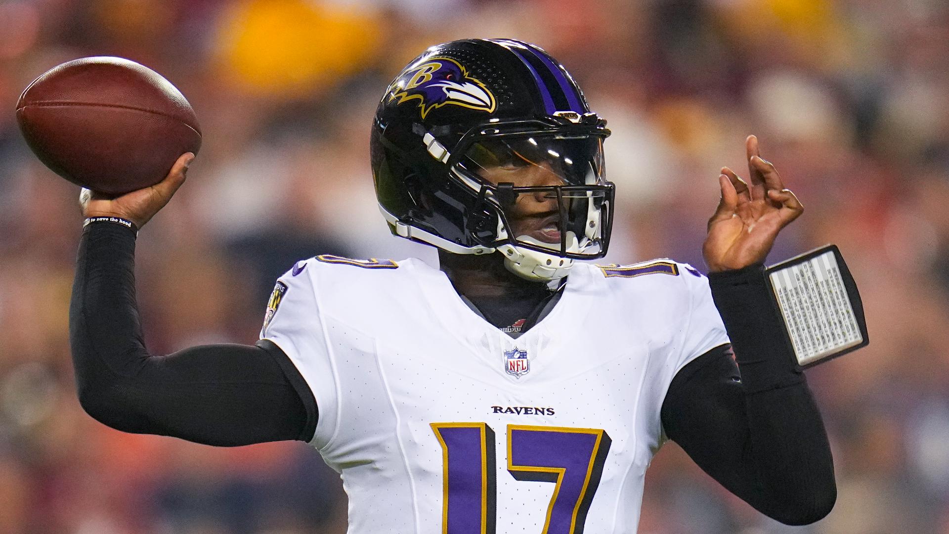 Former quarterback reuniting with Washington Commanders on a one-year ...