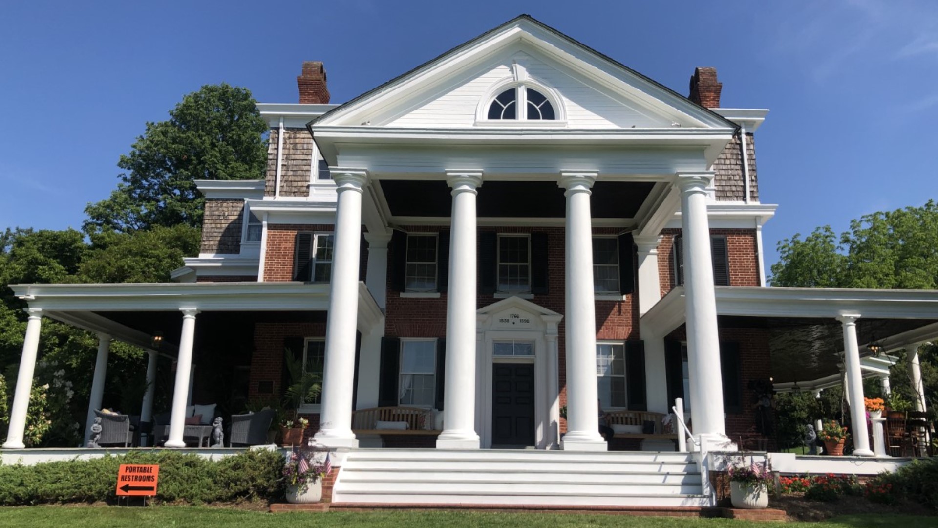 Massive Maryland mansion the public for annual event