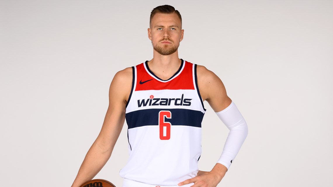 Wizards player discusses life as a 7-footer