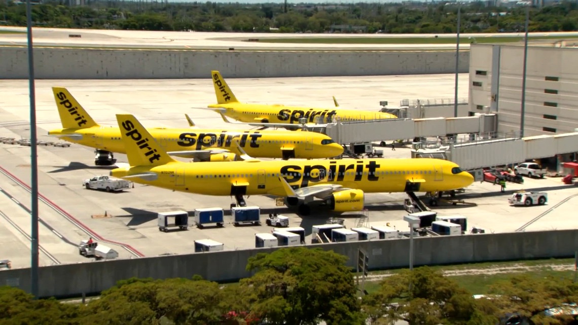 Spirit Airlines shutdown leaves BWI passengers scrambling, other carriers step in with discounted fares