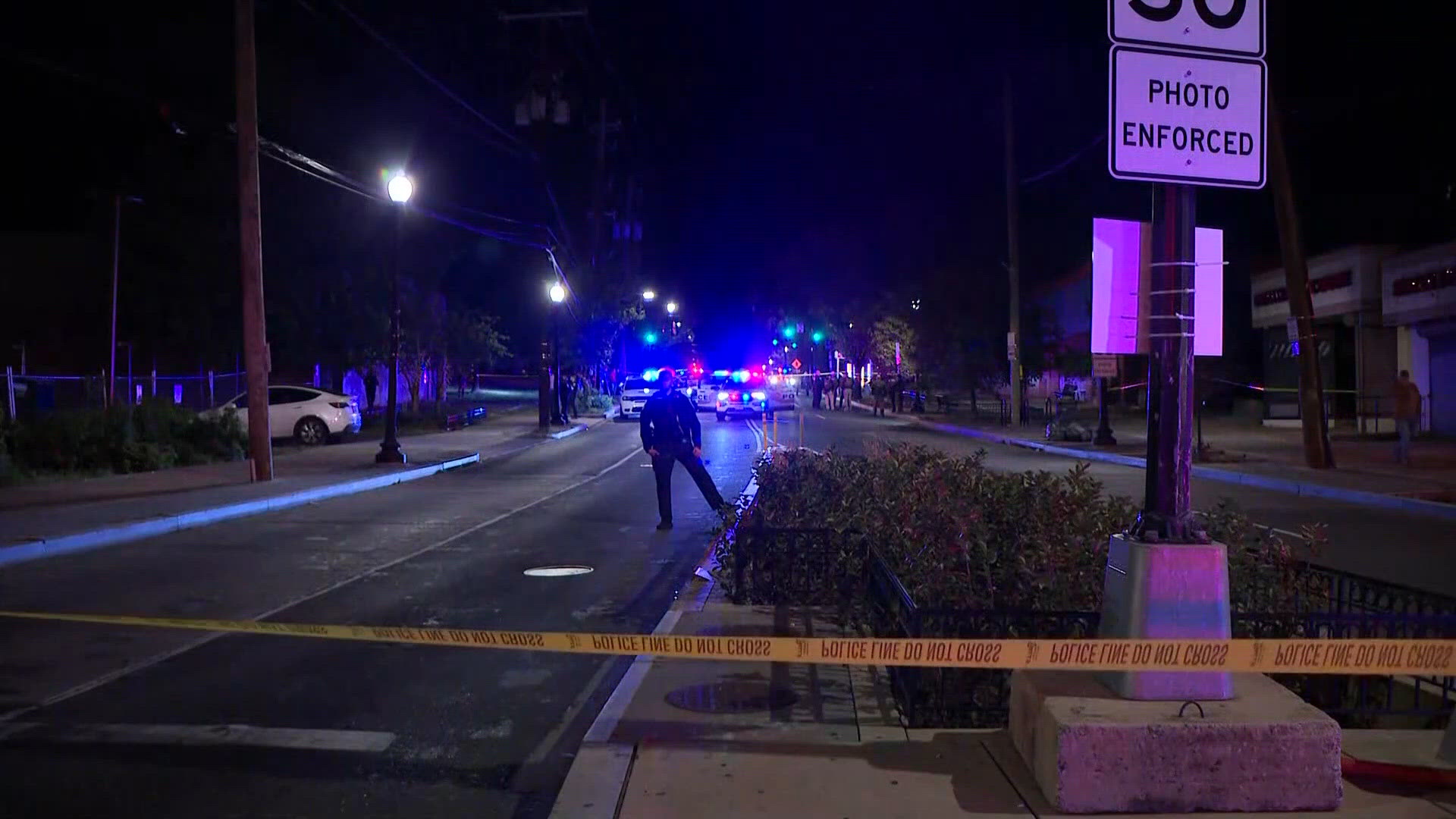 After months of pressure, DC Police share videos of a federal agent ...