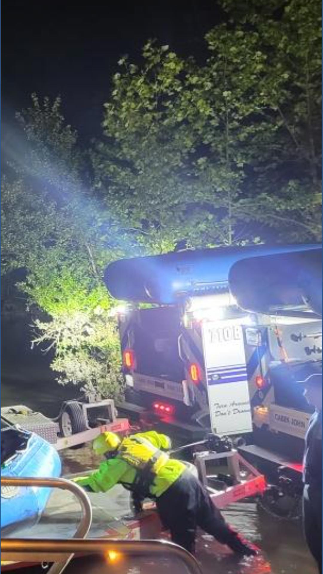 Kayakers rescued from Potomac River currents in Maryland | wusa9.com