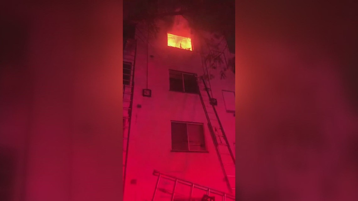 Officials are investigating an apartment fire in Southeast DC | wusa9.com