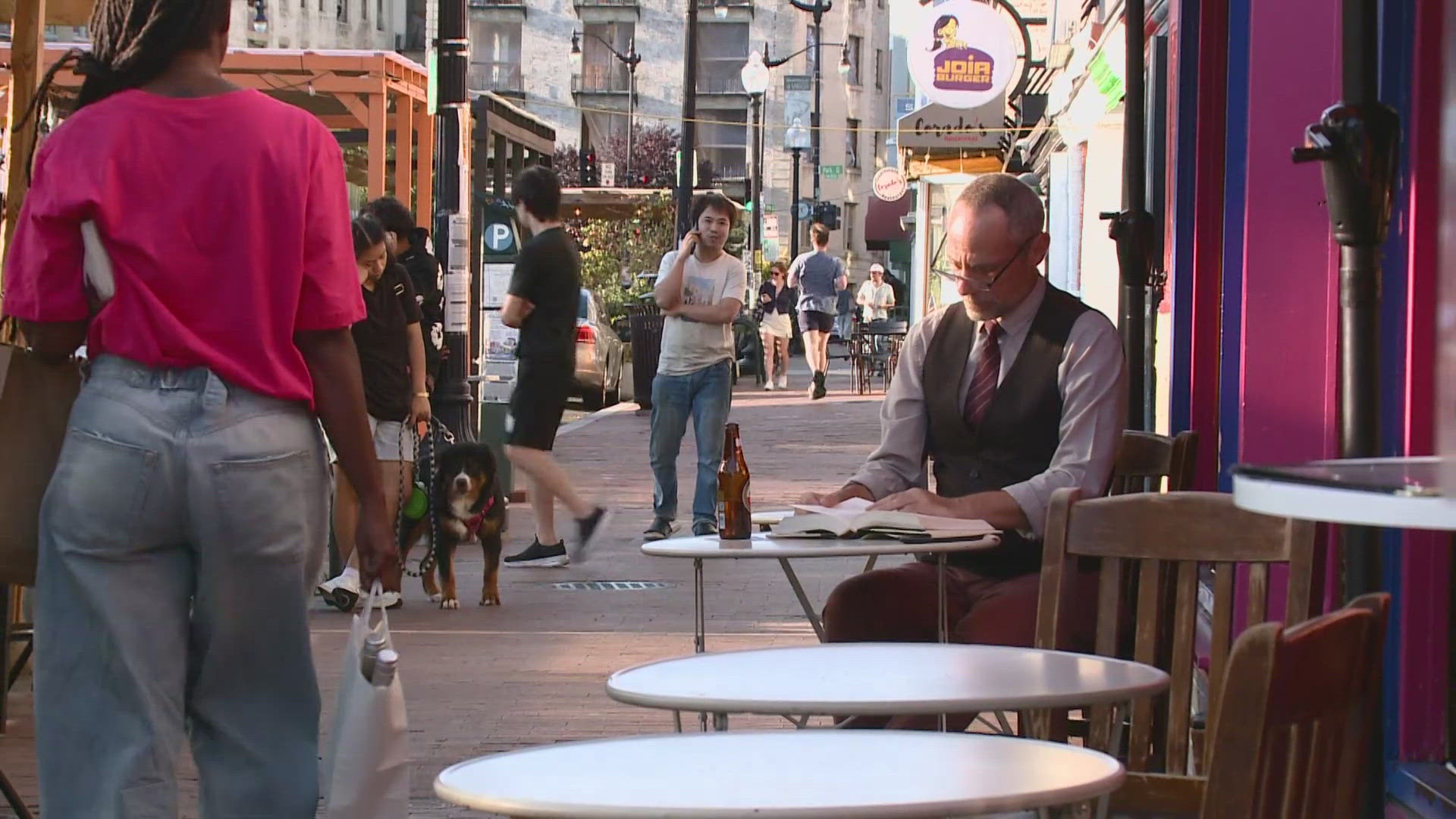 DC restaurants face downturn amid federal police surge | wusa9.com