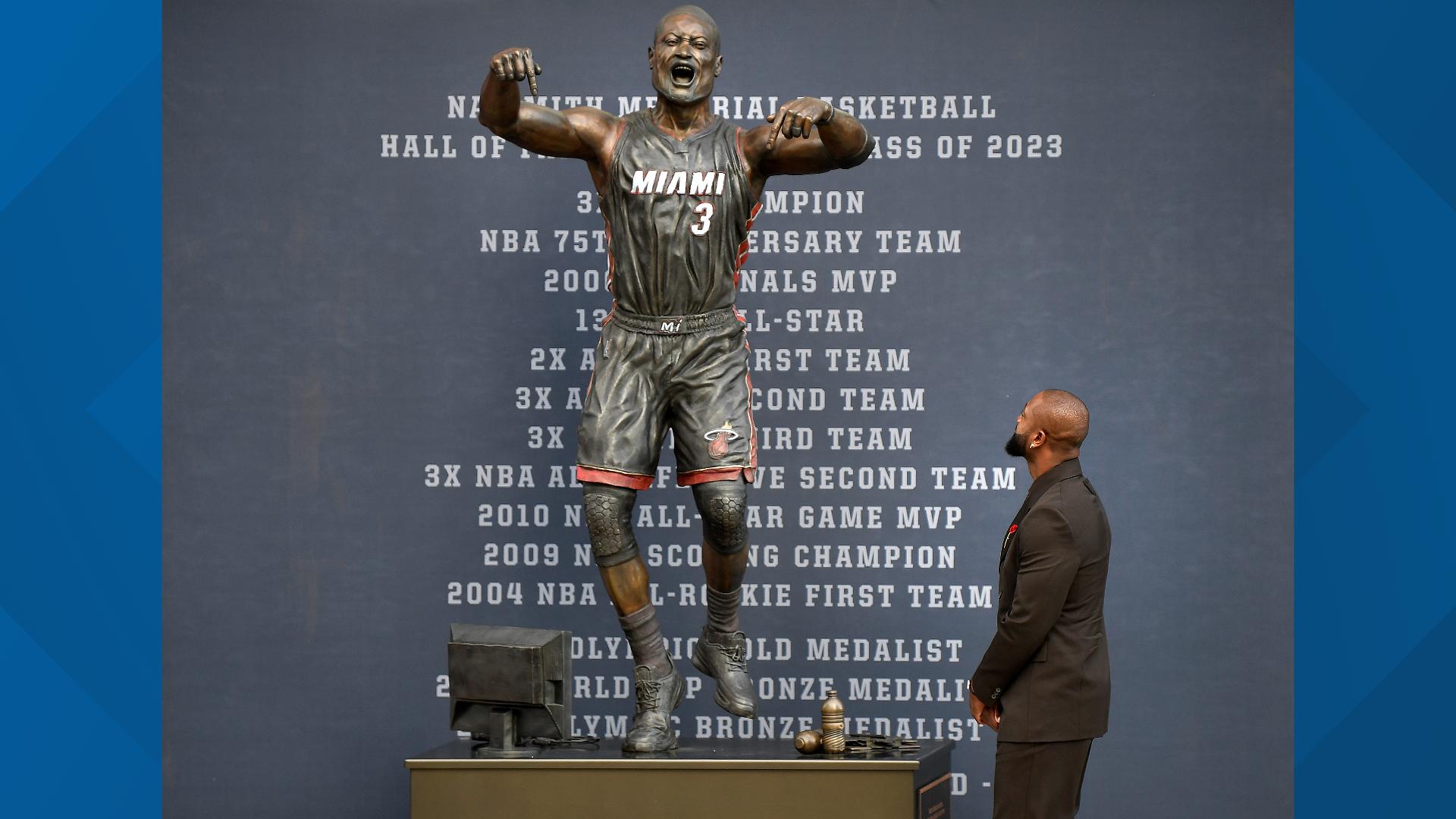 Dwyane Wade Statue Unveiled Outside Heat Arena In Miami | Wusa9.com