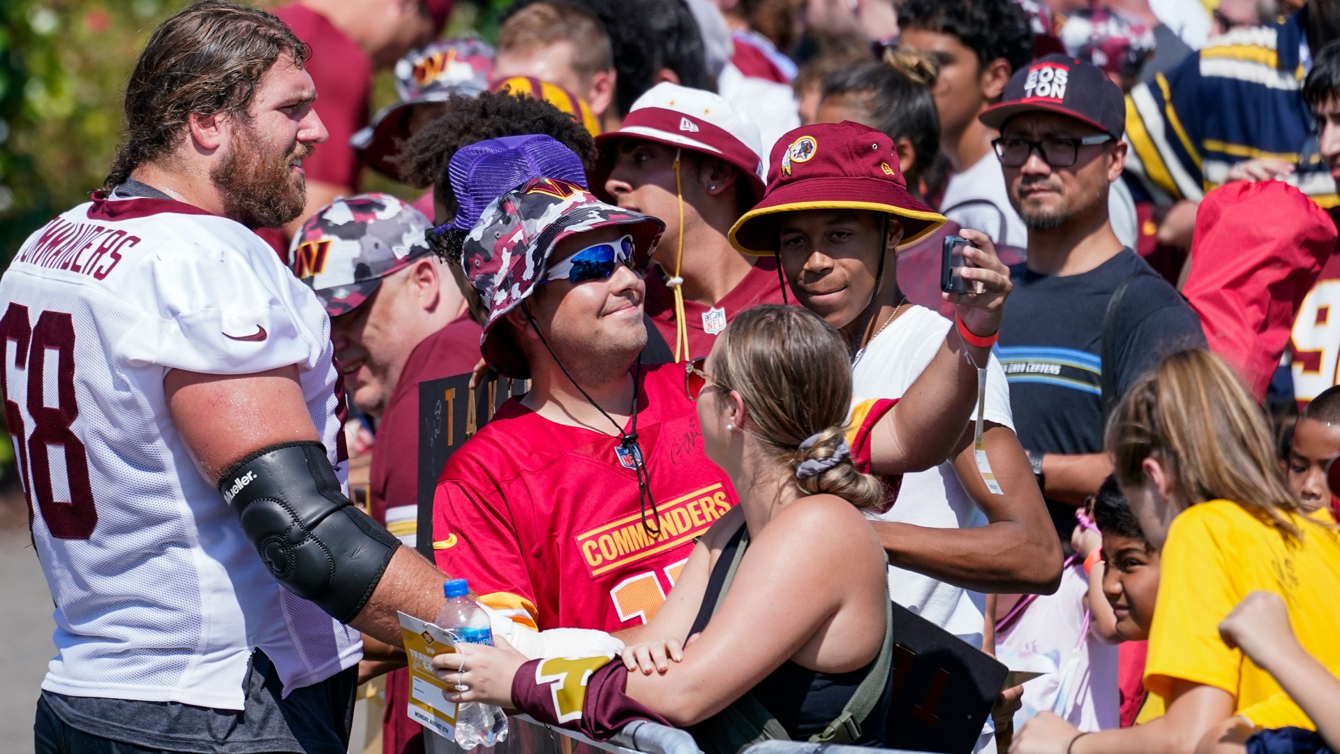 A poll finds that the Washington Commanders have the least optimistic fanbase in the NFL heading into the 2022 season.