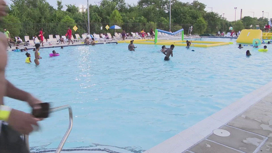 DC pools participate in 'world's largest swim lesson' for water safety