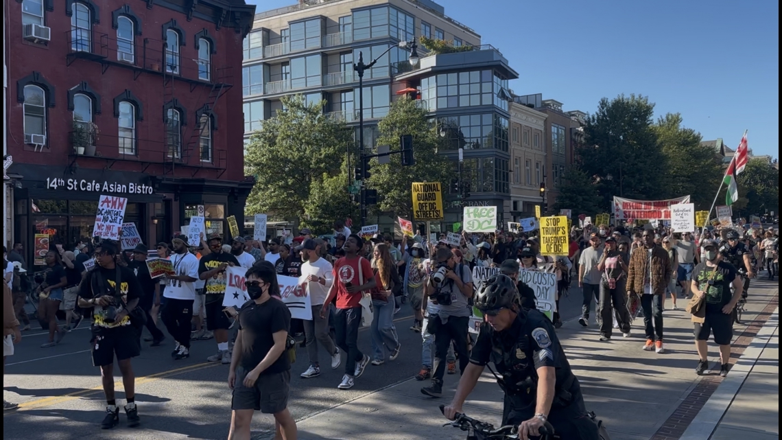 Protestors in D.C. demand statehood in response to federal takeover of law enforcement