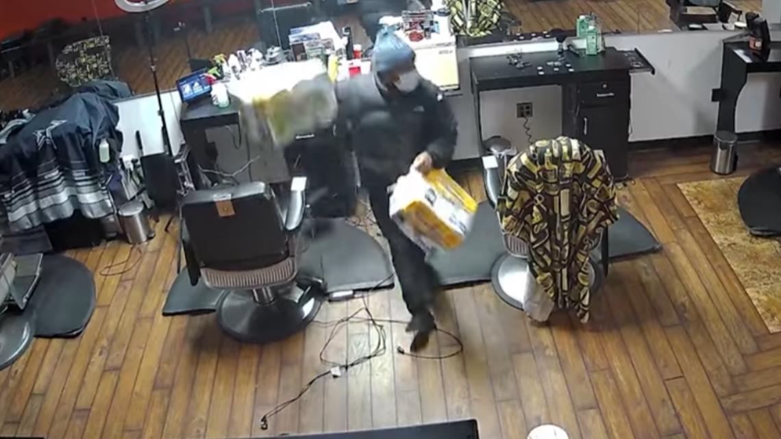 Man arrested for 9 burglaries in Southeast DC