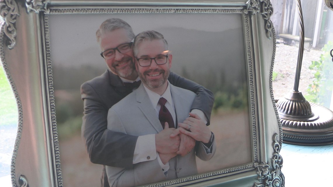 Gay couple fights home appraisal $200k under value - Vimarsana News