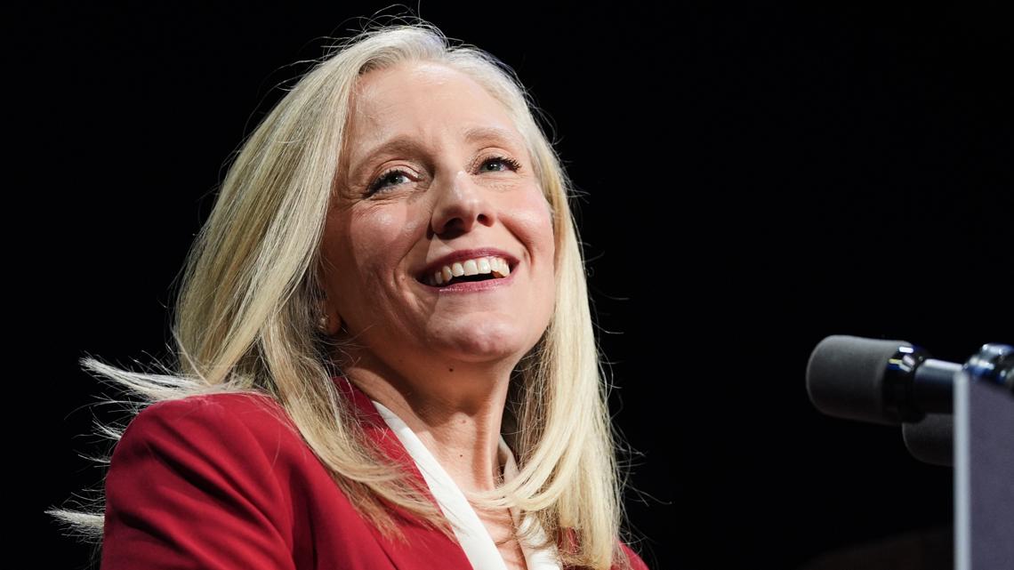 Abigail Spanberger makes history as Virginia’s first female governor