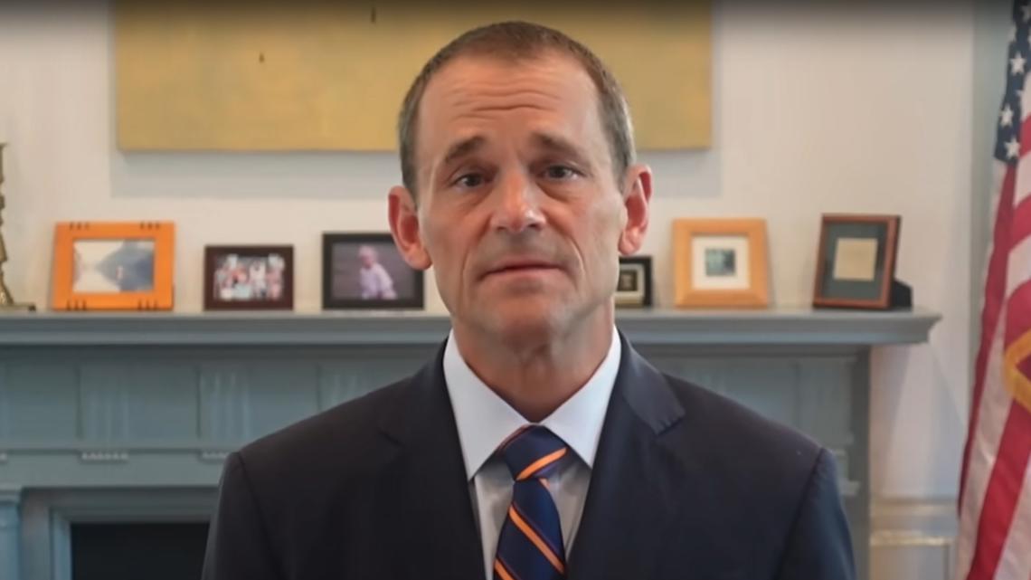 Jim Ryan delivers farewell address on final day as University of Virginia president, following resignation