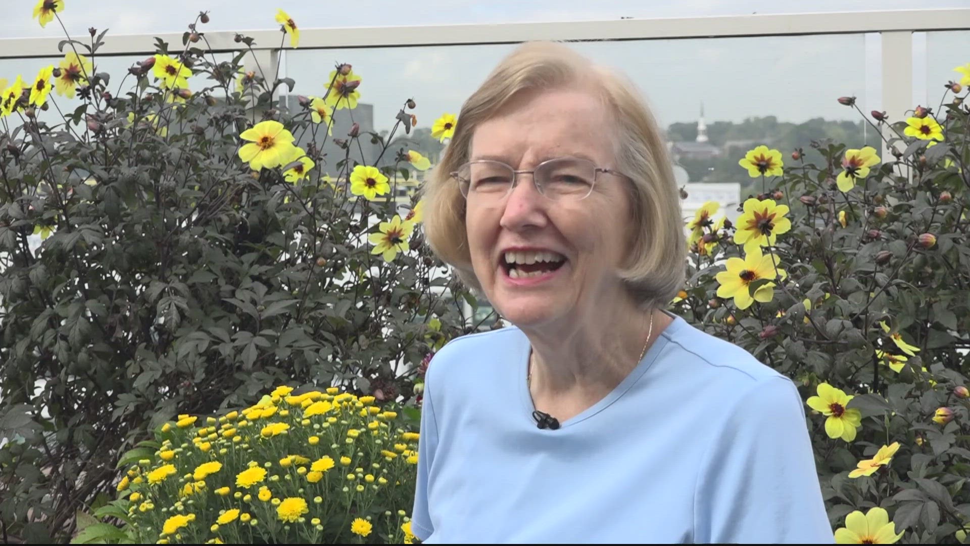 The Landing: a boutique-style senior living center in busting Alexandria and thanks to the residents, their roof-top garden is thriving!