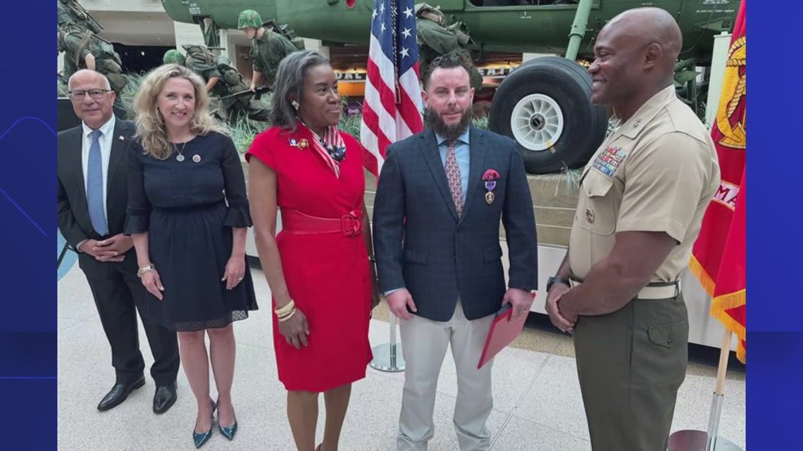 Virginia veteran Marine corporal gets purple heart 17 years after ...