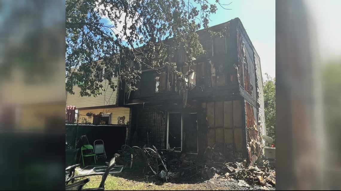 Teen, 2 adults hurt after SE DC house fire
