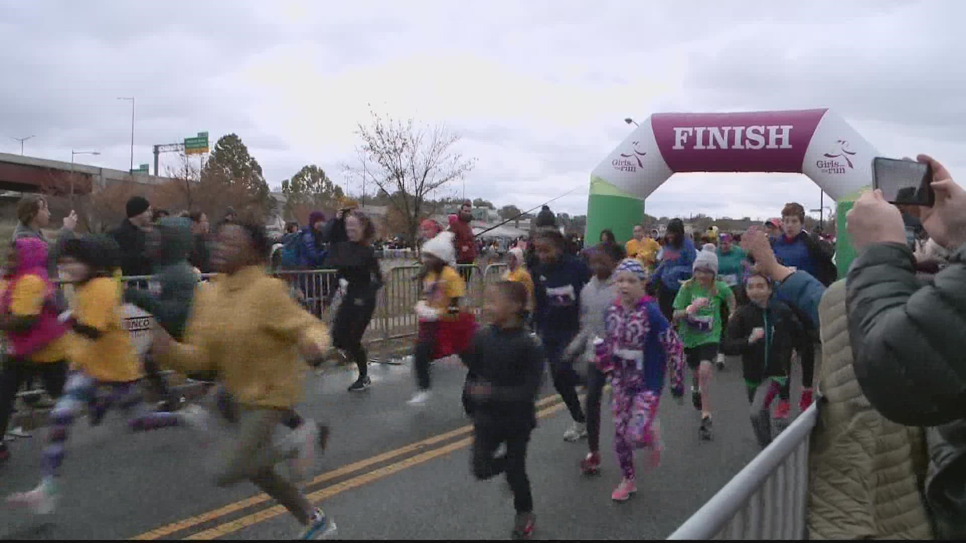 Girls on the Run, a national organization that aims young girls, held its 5k event Sunday morning in Southeast D.C.
