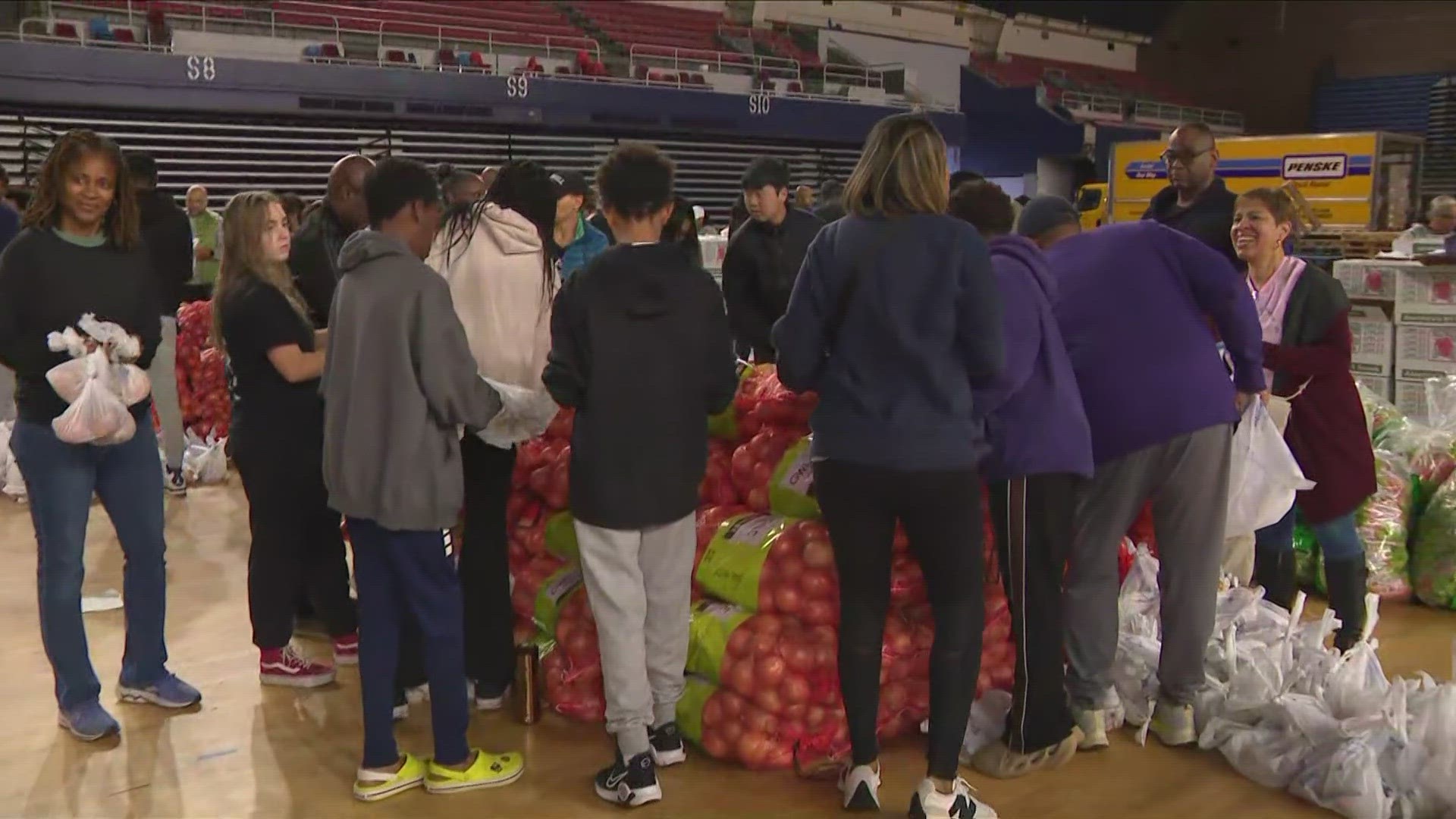 The organization partnered with UPS to get meals delivered.