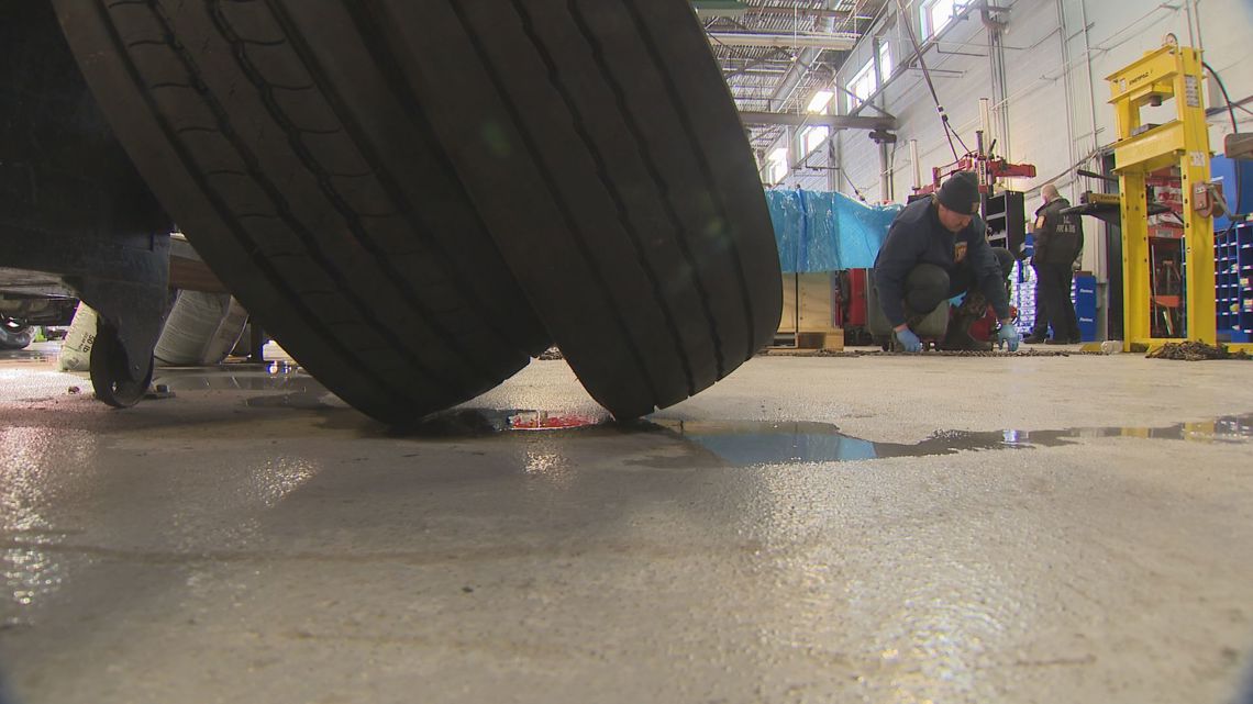 DC Fire & EMS Apparatus Division helps emergency vehicles get unstuck in snowy weather