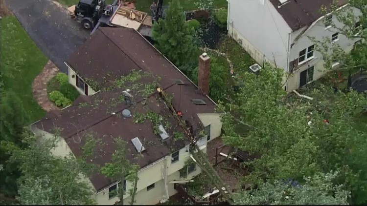 Olney neighborhood recovers after tornado on Friday