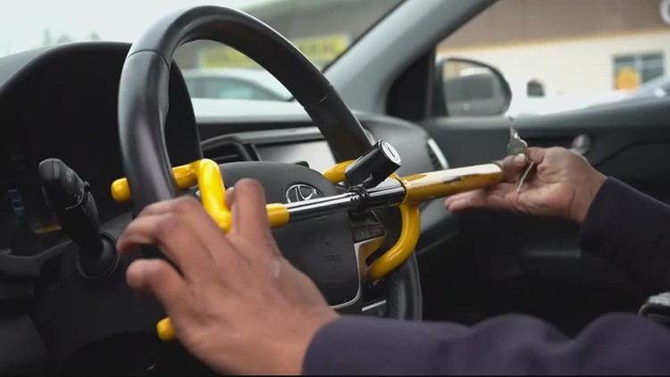 Police give away wheel locks to help prevent Kia and Hyundai robberies in Maryland