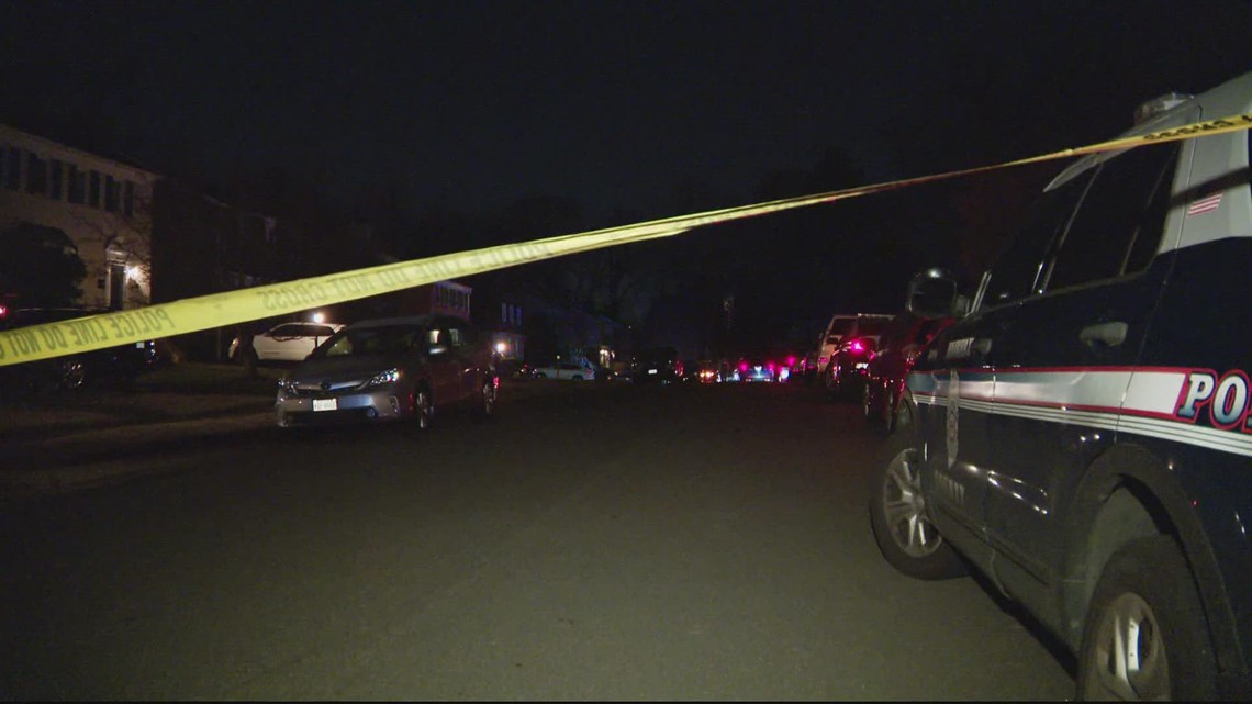 Son arrested after allegedly stabbing father to death in Fairfax County ...