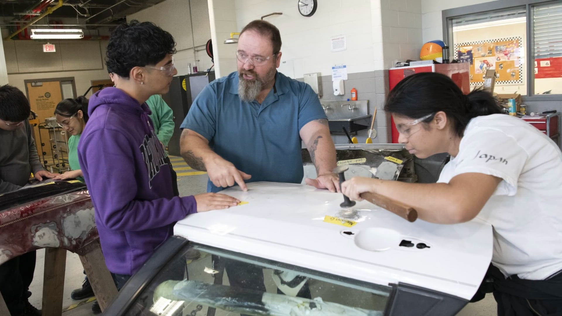 Montgomery County students offering student-refurbished cars and ...