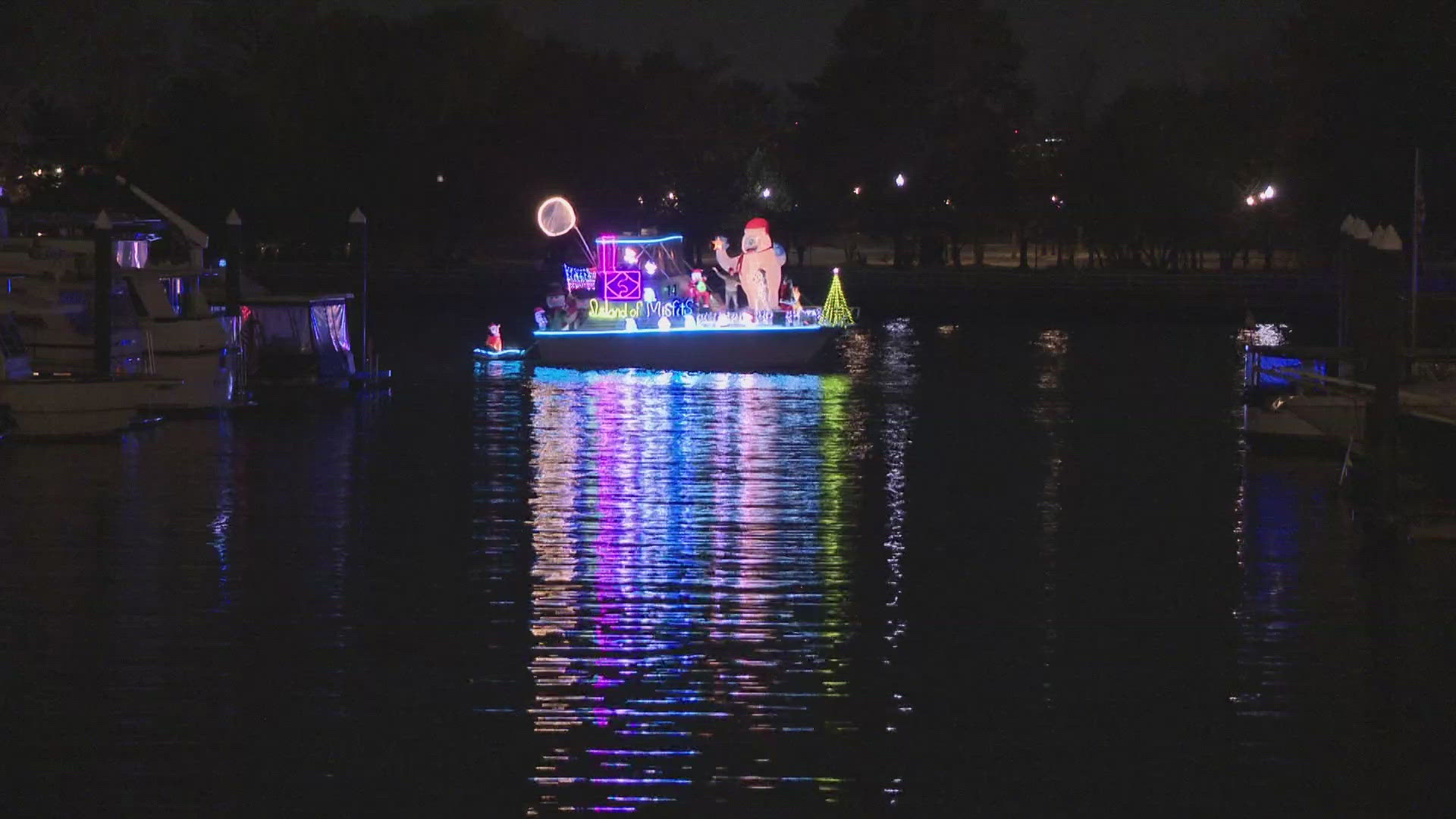 Live music, food and drinks aplenty at the wharf on Saturday night. Even Santa Claus was part of the fun.