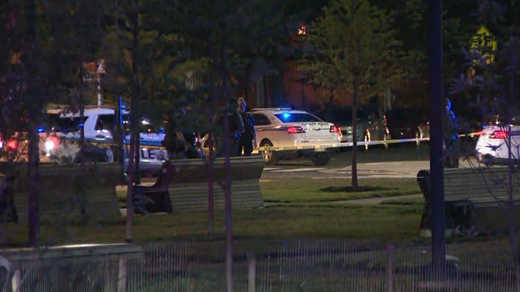 Shooting in Arlington leaves woman and man injured