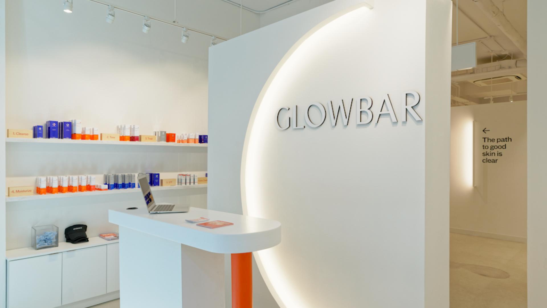 Founder & CEO of Glowbar Rachel Liverman shares Winter skincare tips to treat dry skin and keep skin healthy during the chilly winter months.