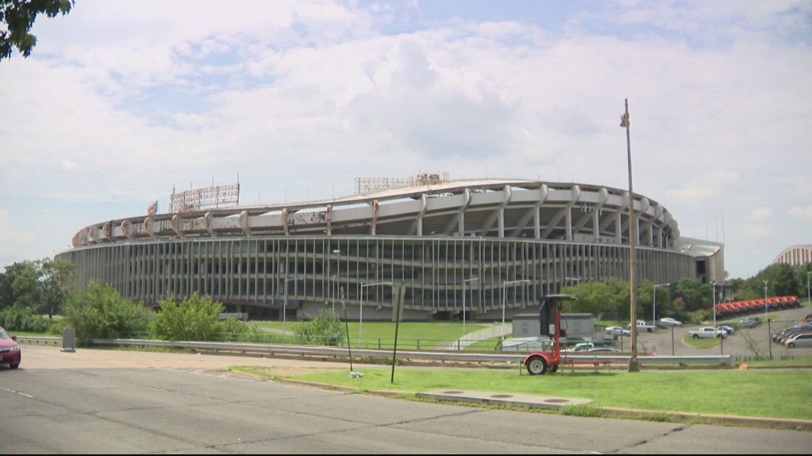 DMV leaders make their pitch for Commanders stadium