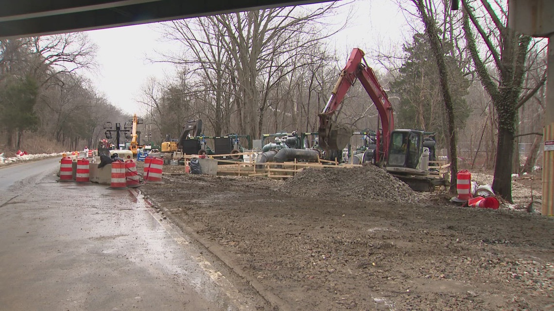 Who picks up the tab for the massive Potomac sewage cleanup?