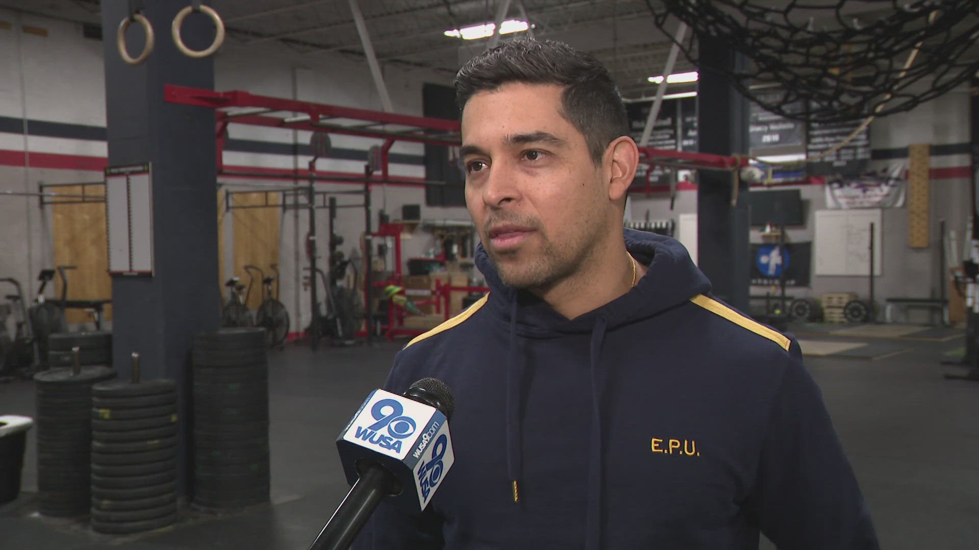 Star power on display as "That '70s Show" actor Wilmer Valderrama worked out with some community members in Alexandria, Va. to support veterans.