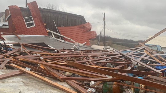 Maryland tornado rips through Monrovia farm | wusa9.com