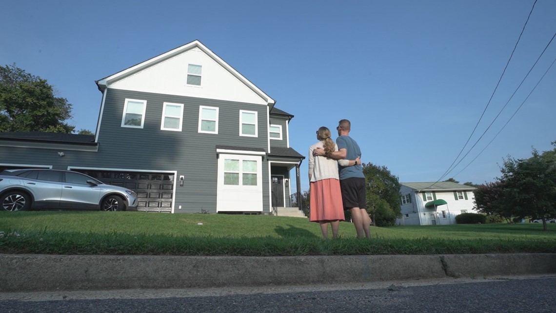 Families claim homebuilder took money but never finished houses - Vimarsana News