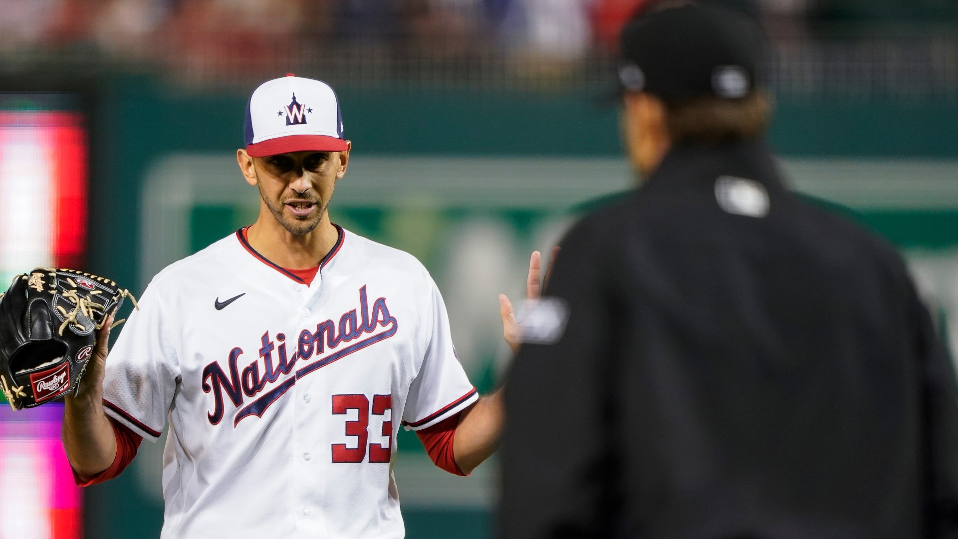Benches, bullpens clear when Nationals pitch hits Mets SS Lindor