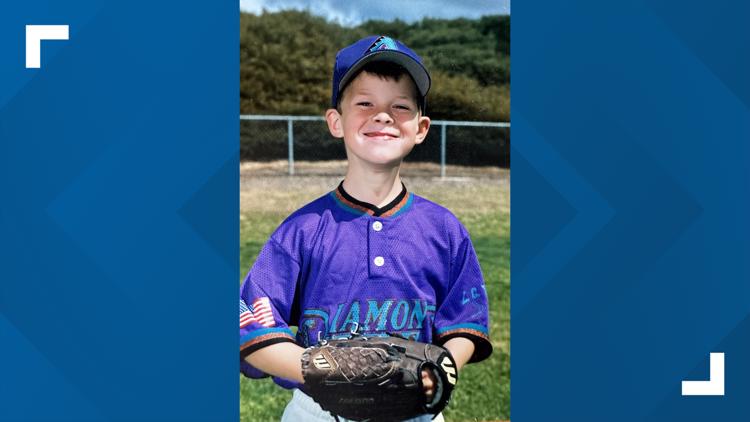 Nationals, Phillies players mingle with Little Leaguers