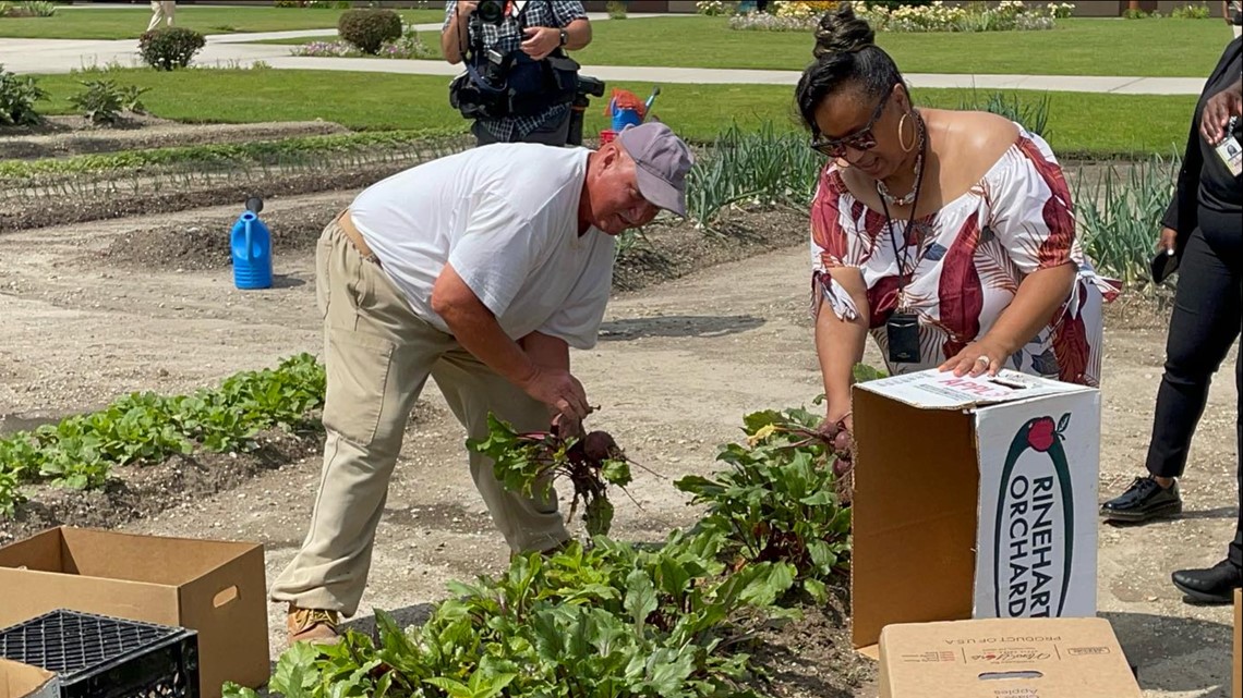 Maryland prison inmates sending tons of produce to food banks