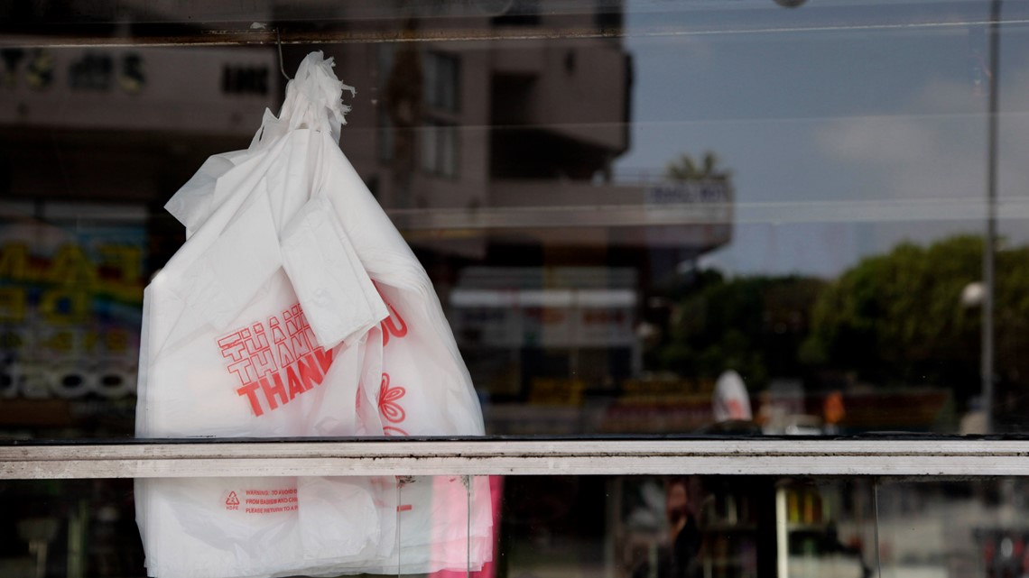 Prince George's Co. to ditch plastic bags in 2024 - WTOP News
