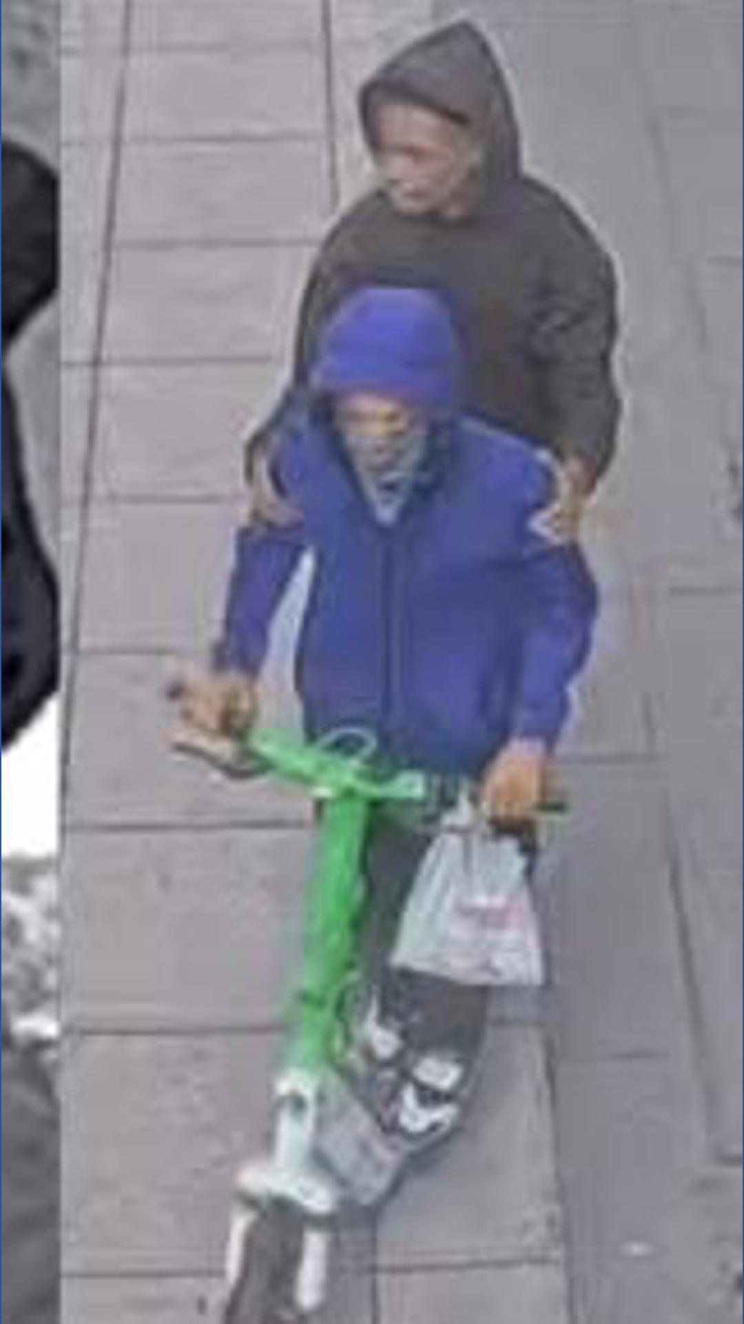 DC Police search for pair of suspected thieves on e-scooter in Navy ...