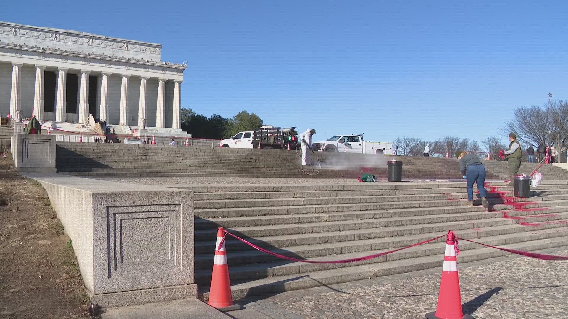 Park Police say cleaning up the steps could take several days.