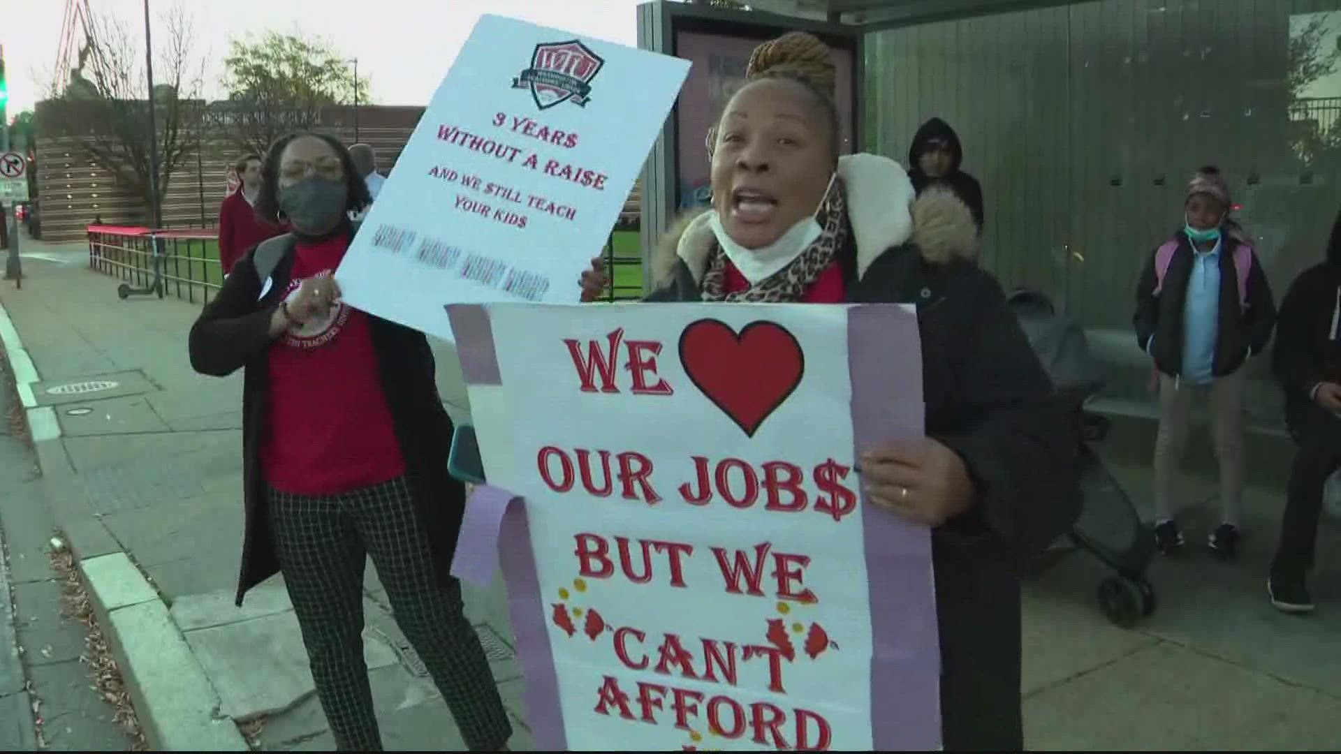 DCPS and the teacher's union haven't agreed on a labor contract in 3 years.