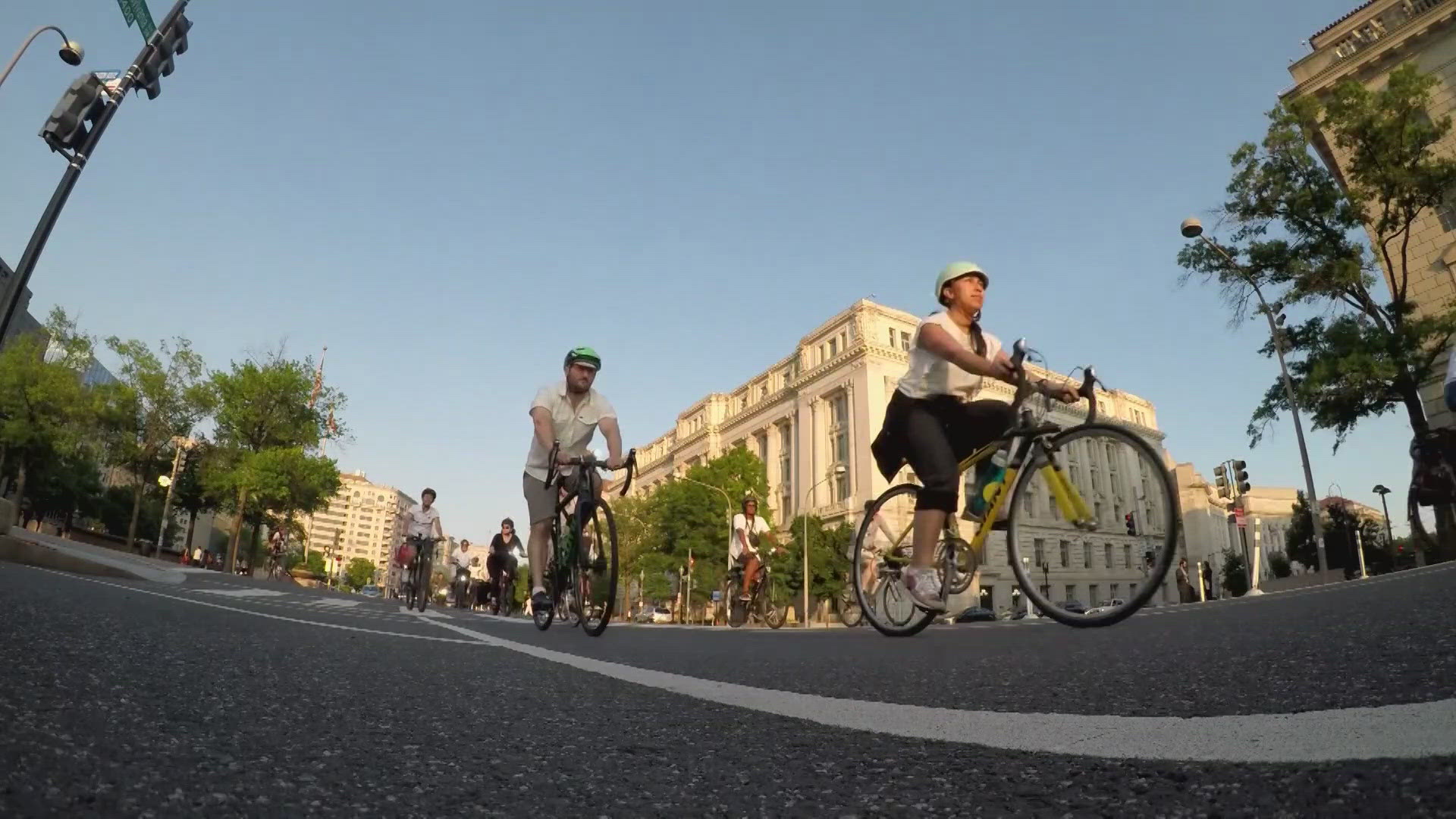 The 20 mile route starts on Constitution Avenue NW between 7th and 12th streets and ends on Pennsylvania Avenue NW between 4th and 6th streets.